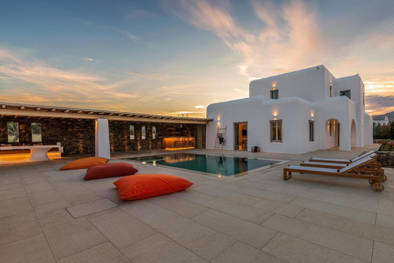 Mykonos Ag Villas In Ftelia Beach Екстер'єр фото