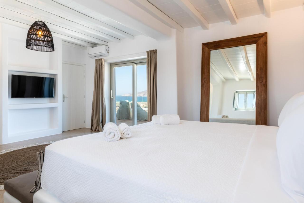 Mykonos Ag Villas In Ftelia Beach Екстер'єр фото
